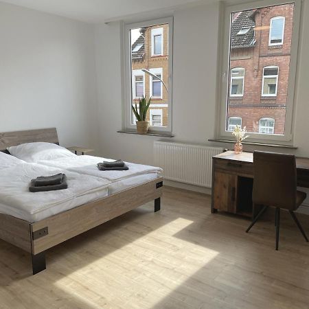 Апартаменты Flatlight - Perfect For 4 - Kitchen - Parking - Netflix Хильдесхайм Экстерьер фото